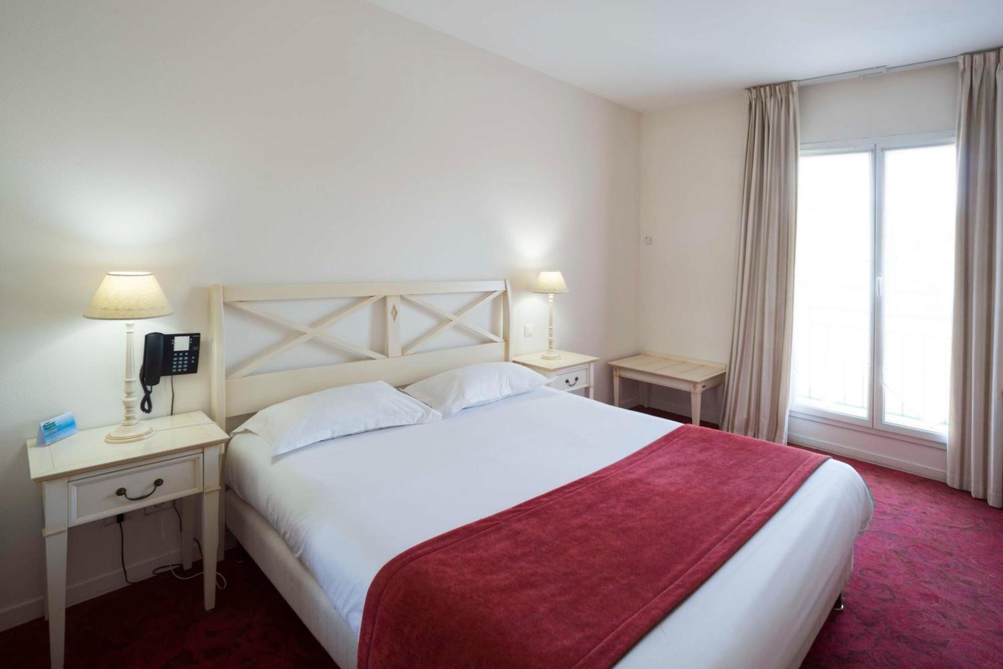 Brit hôtel Du Perche Nogent-le-Rotrou Extérieur photo