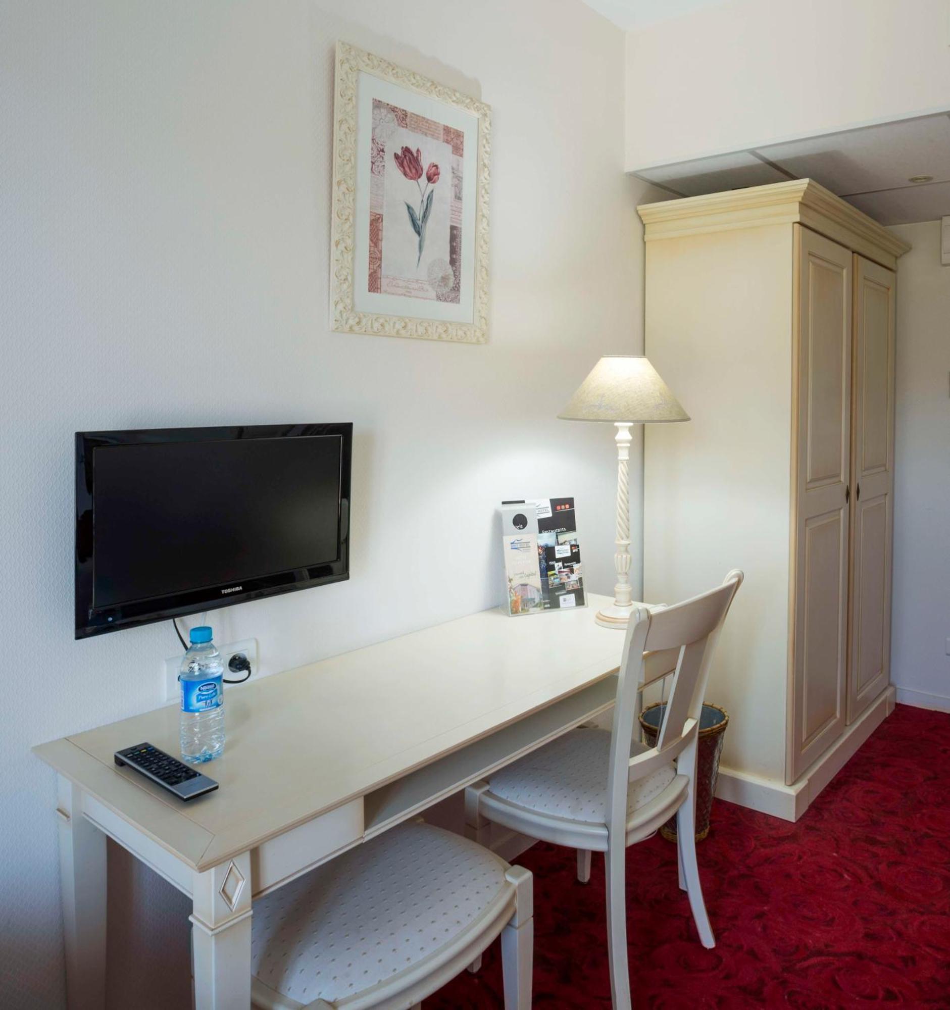 Brit hôtel Du Perche Nogent-le-Rotrou Extérieur photo